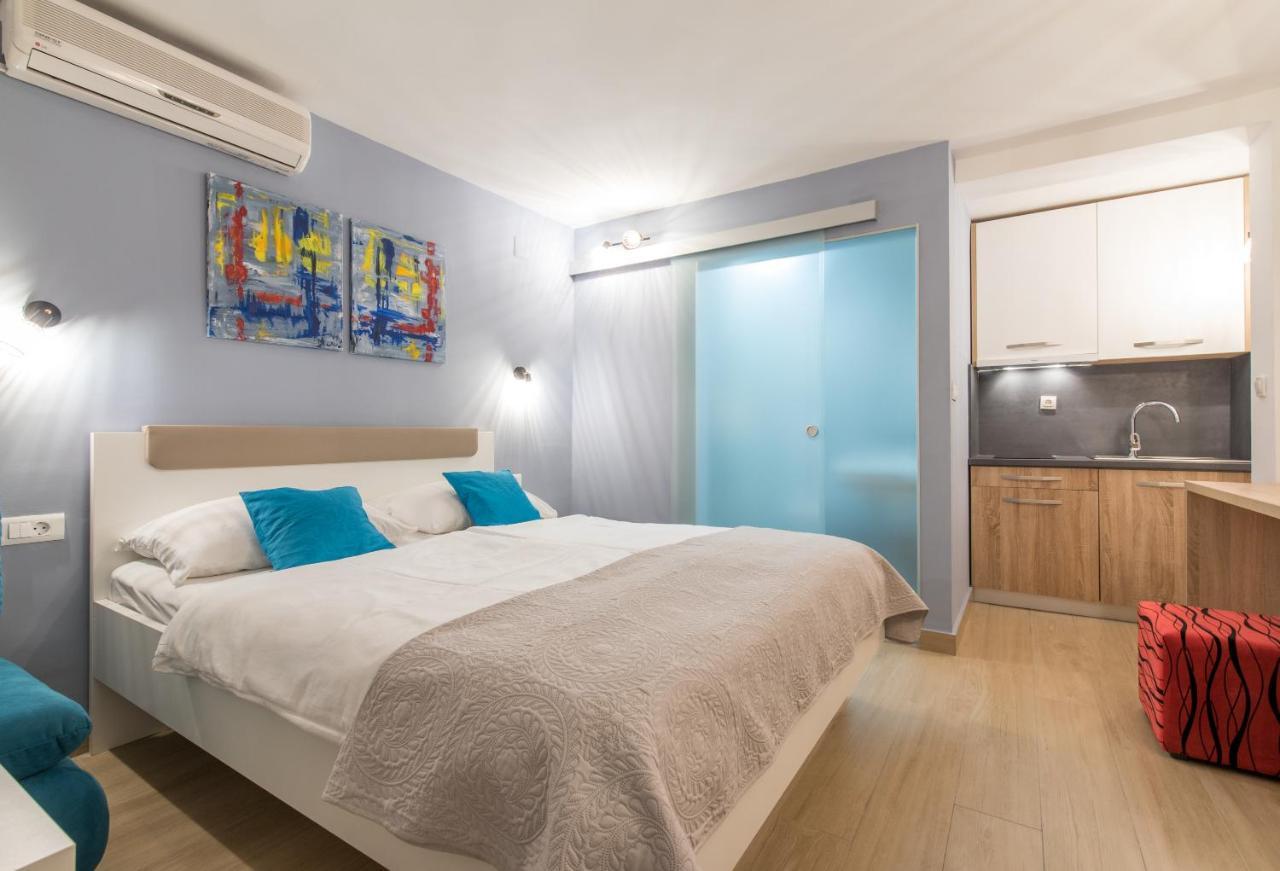 Beachfront Apartments Zanic Подстрана Экстерьер фото