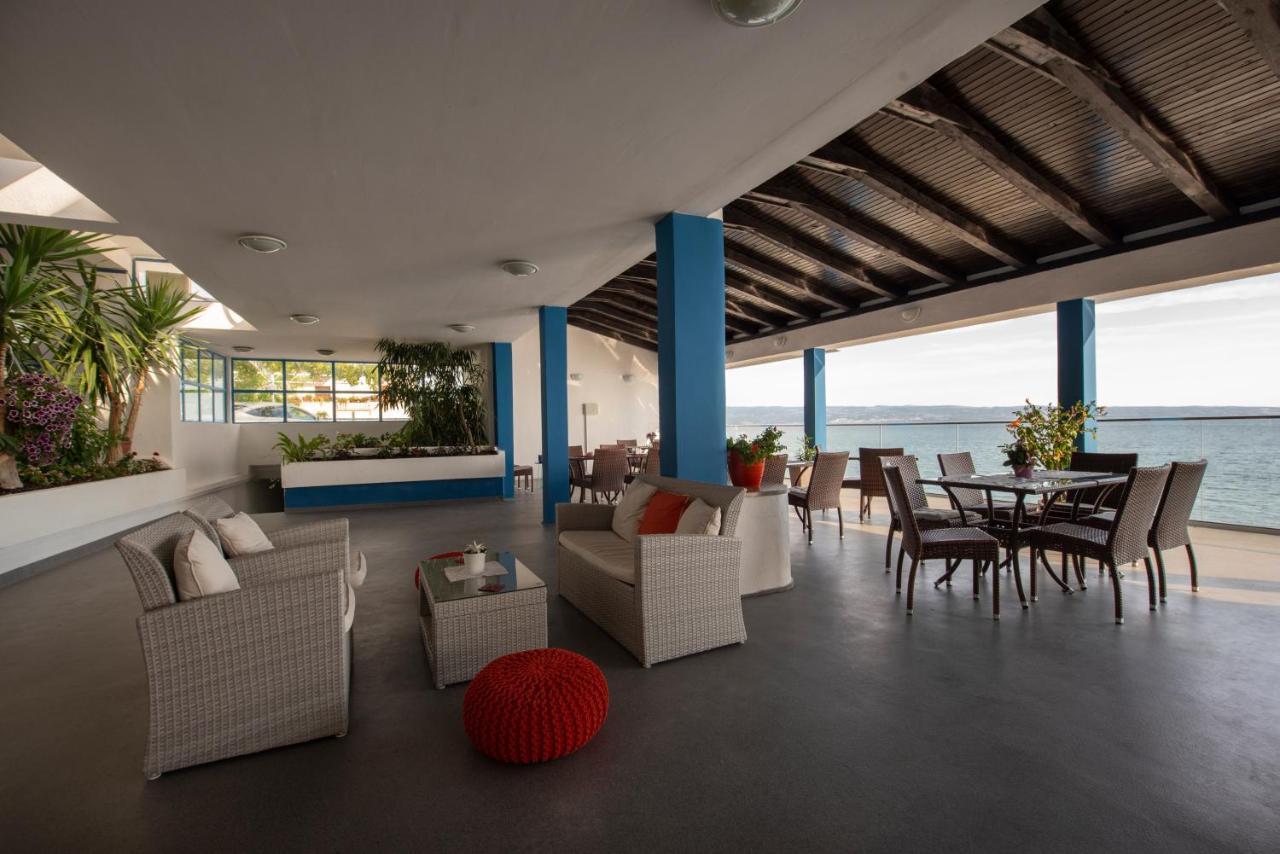 Beachfront Apartments Zanic Подстрана Экстерьер фото