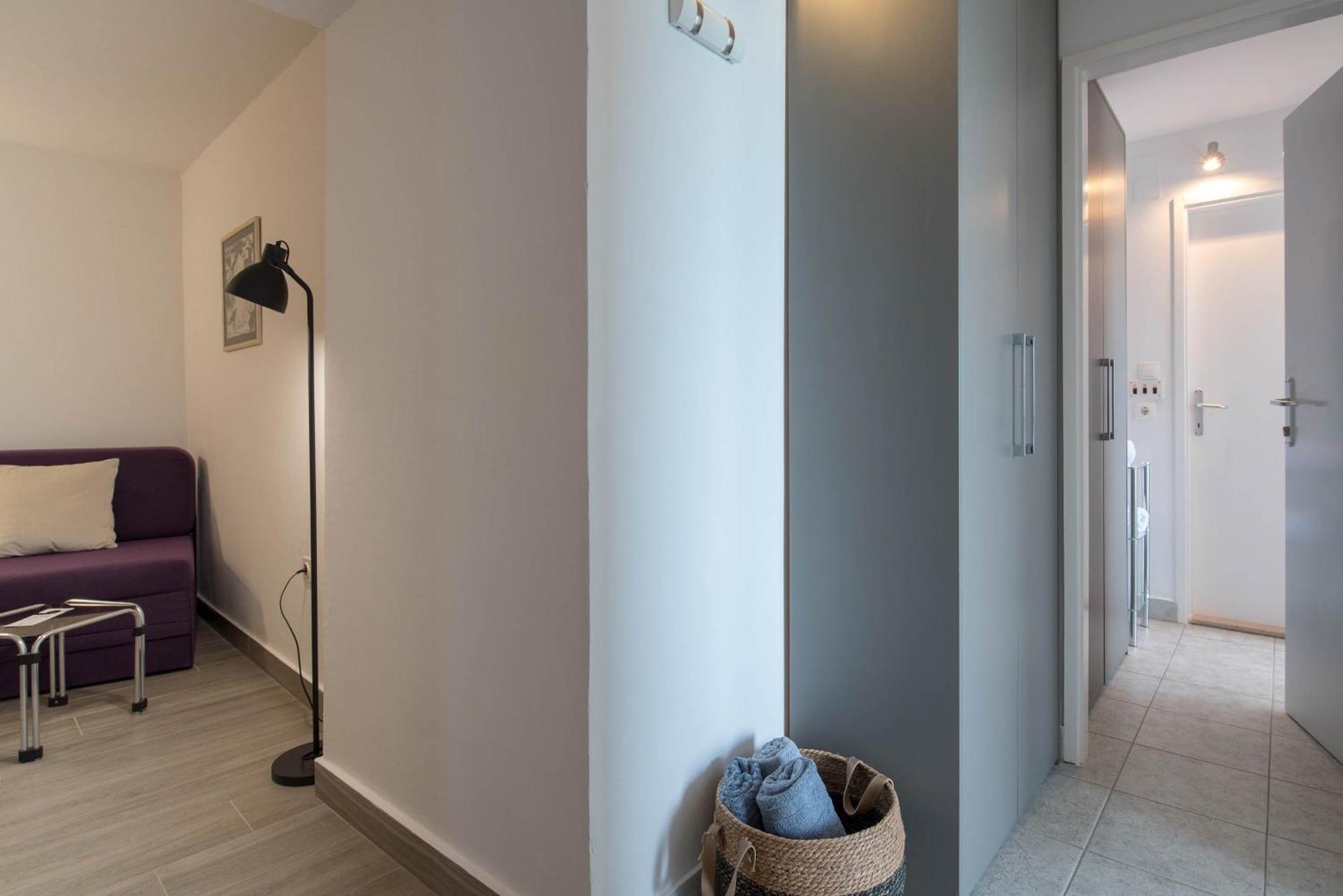 Beachfront Apartments Zanic Подстрана Номер фото