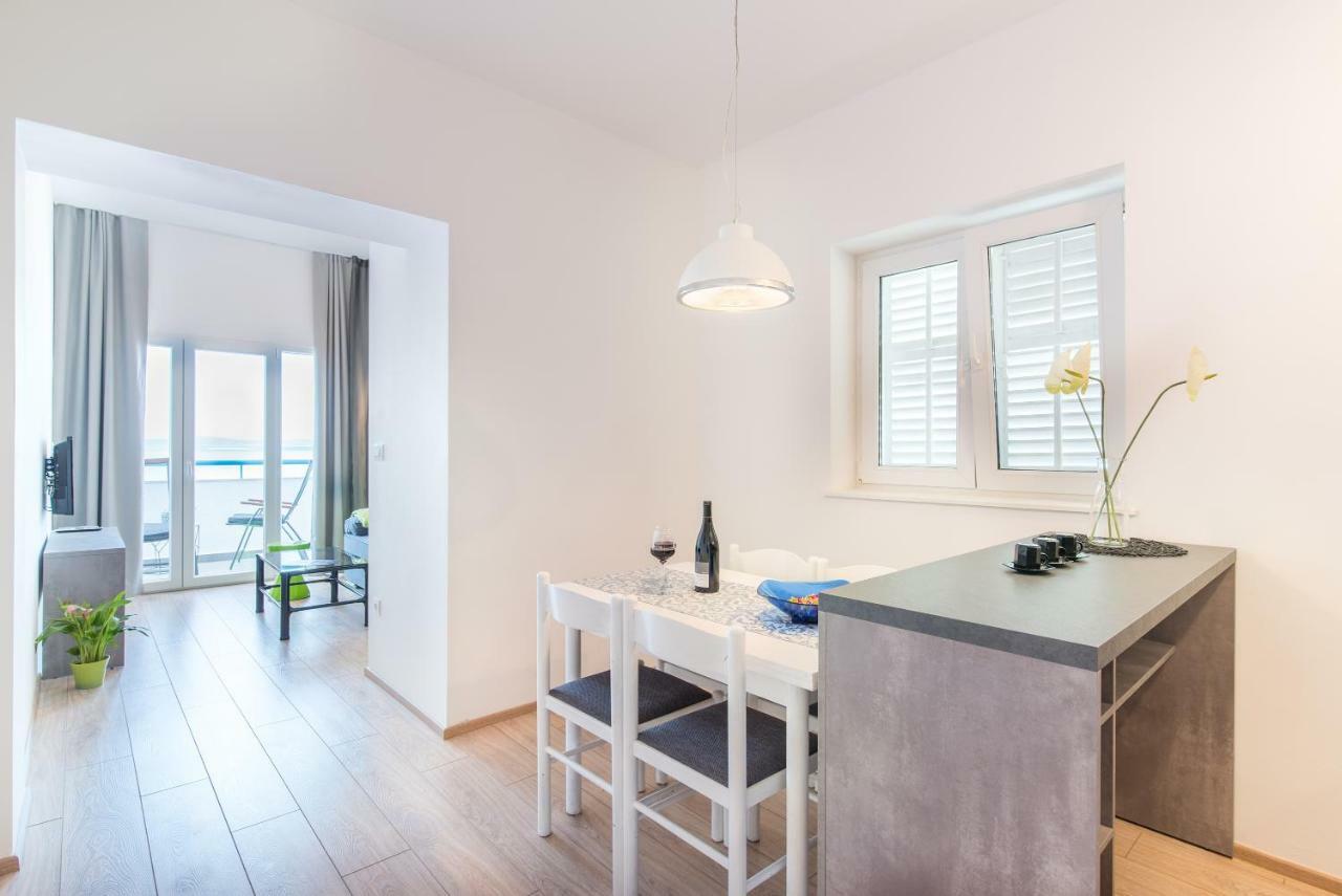 Beachfront Apartments Zanic Подстрана Экстерьер фото